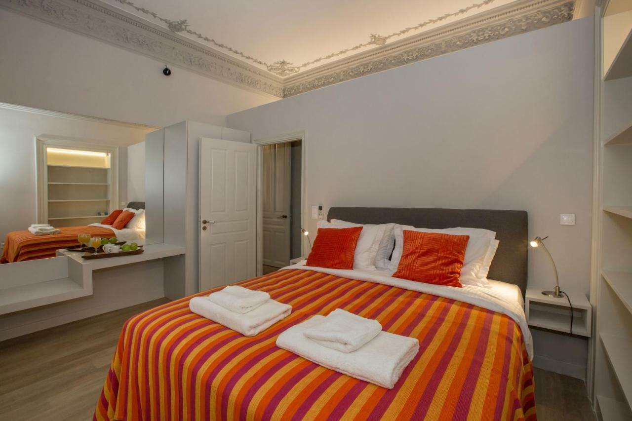Sophisticated In Syntagma By Ghh Apartment Athens
