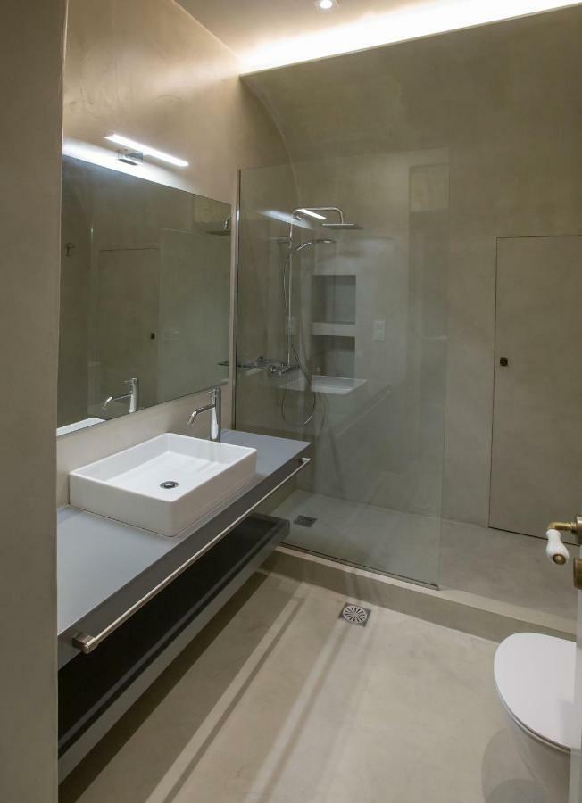 Sophisticated In Syntagma By Ghh *