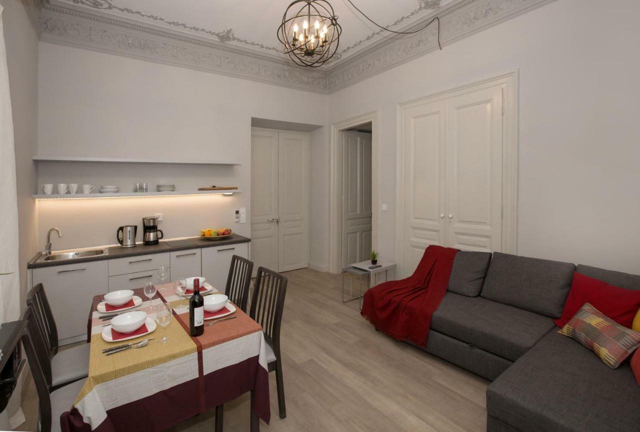 Sophisticated In Syntagma By Ghh Apartment